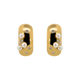Goldohrringe mit Perlen und Diamanten