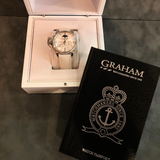 Graham Chronofighter 1695 Lady Moon Uhr mit Diamanten