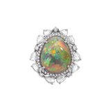 Ring mit Opal und Diamanten