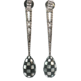 Royal Jewellery Geometric White 18K Gold Black Agat  Checkerboard Drop Earrings.
