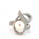 Hafner White 18K Gold Pearl & Diamonds 0,59 ct Cocktail Ring with Swirling Accents