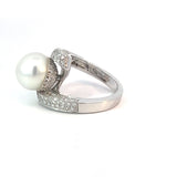Hafner Pearl Bypass Cocktail Ring in White 18K Gold & Diamonds 1,56 ct , weight 11,68.