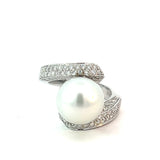 Hafner Pearl Bypass Cocktail Ring in White 18K Gold & Diamonds 1,56 ct , weight 11,68.