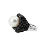 Giovanni Ferraris Necklace Ring with a Pearl