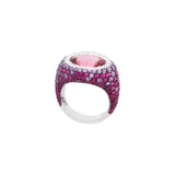 Ring mit Diamanten und roten Saphiren