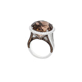 Ring mit Diamanten und roten Saphiren